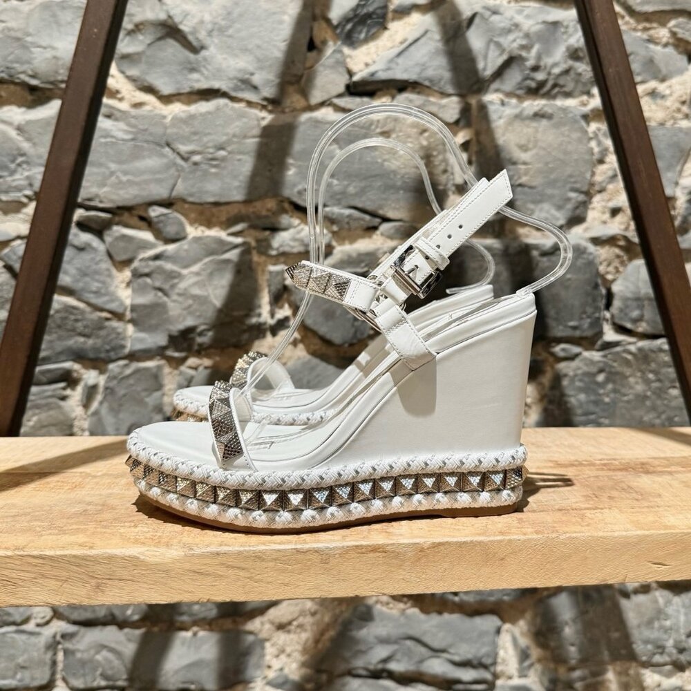 Christian Louboutin White Leather Studded Pyraclou Wedge 110 Sandals - Picture 5 of 15